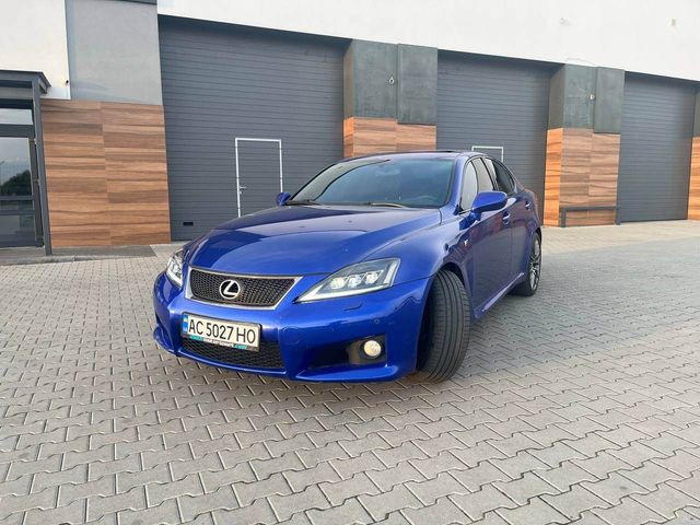 Lexus IS - зображення 3