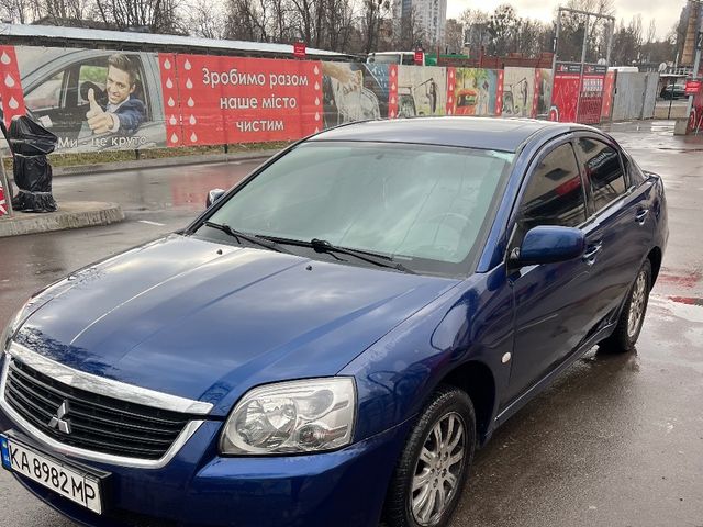 Mitsubishi Galant - фото 4