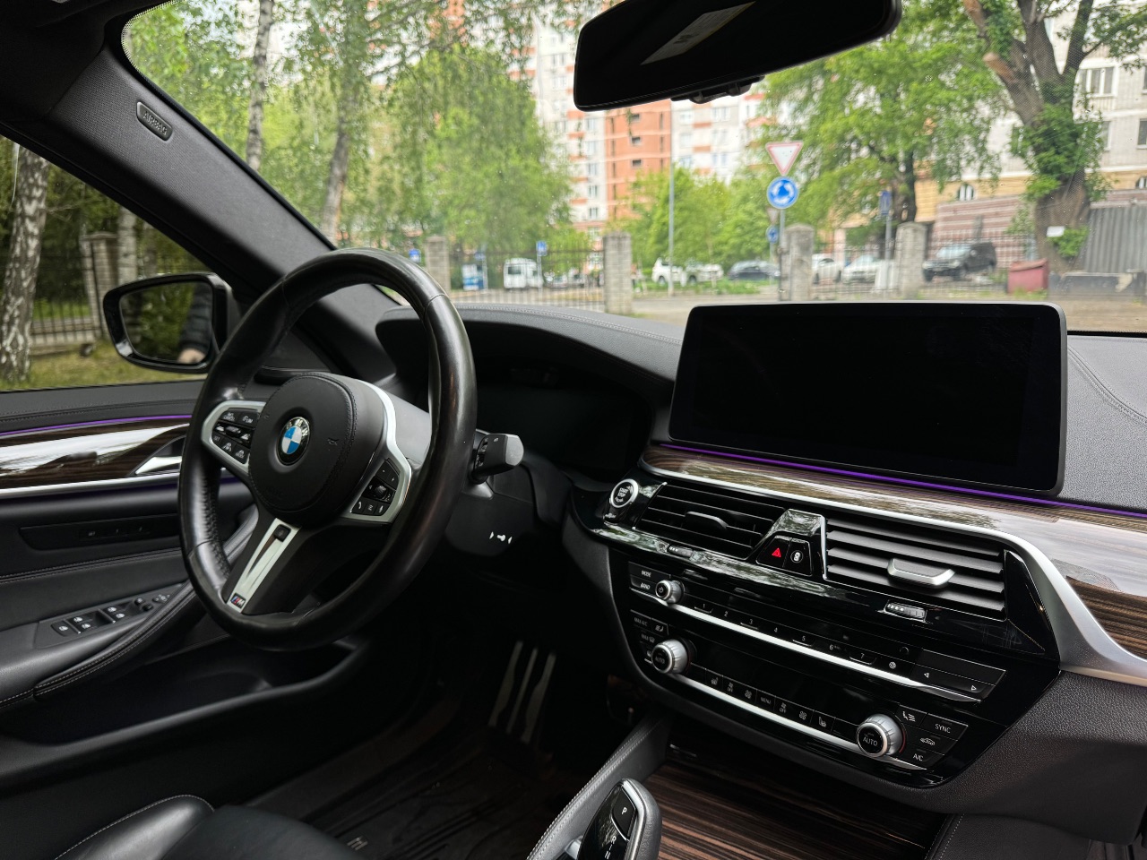 BMW 5 серії - фото 9