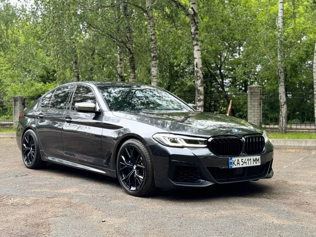 BMW 5 серії - фото 1