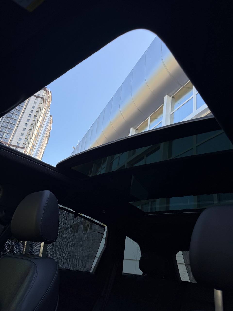 Audi Q7 - фото 14