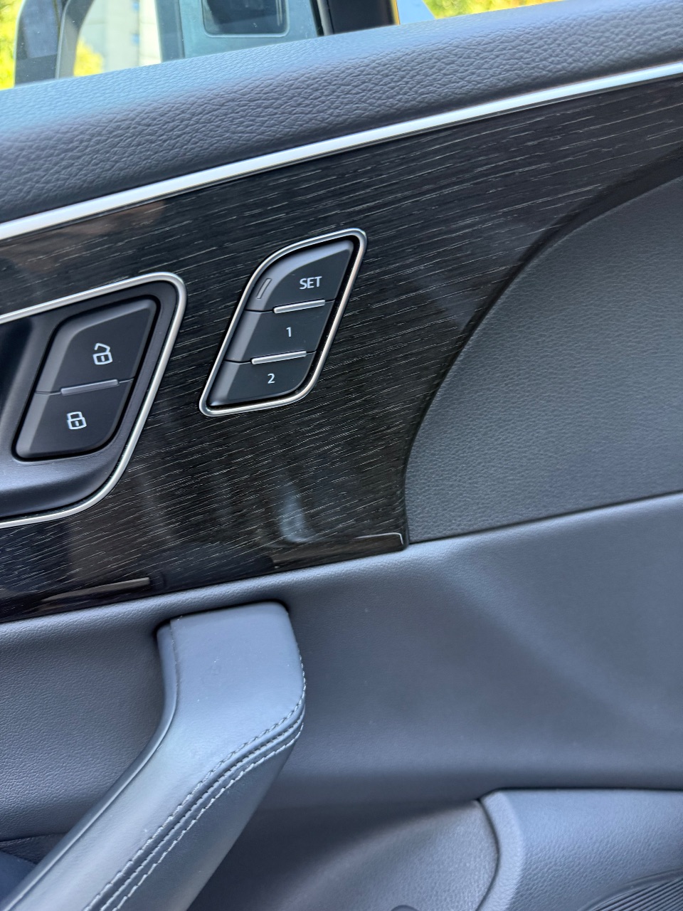 Audi Q7 - фото 13