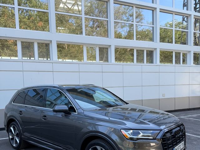Audi Q7 - фото 5