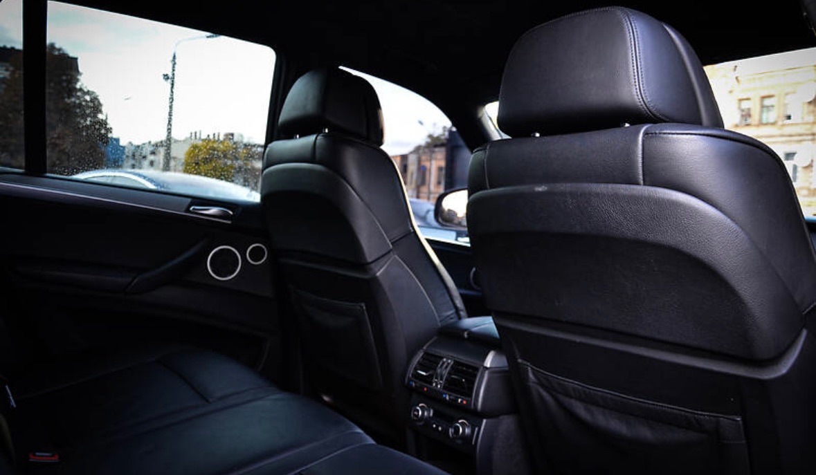 BMW X5 M - фото 10