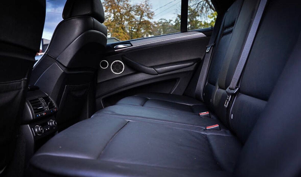 BMW X5 M - фото 11