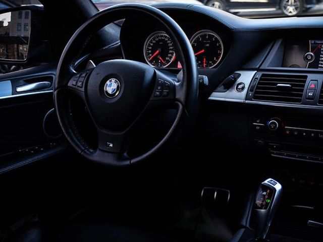 BMW X5 M - фото 3