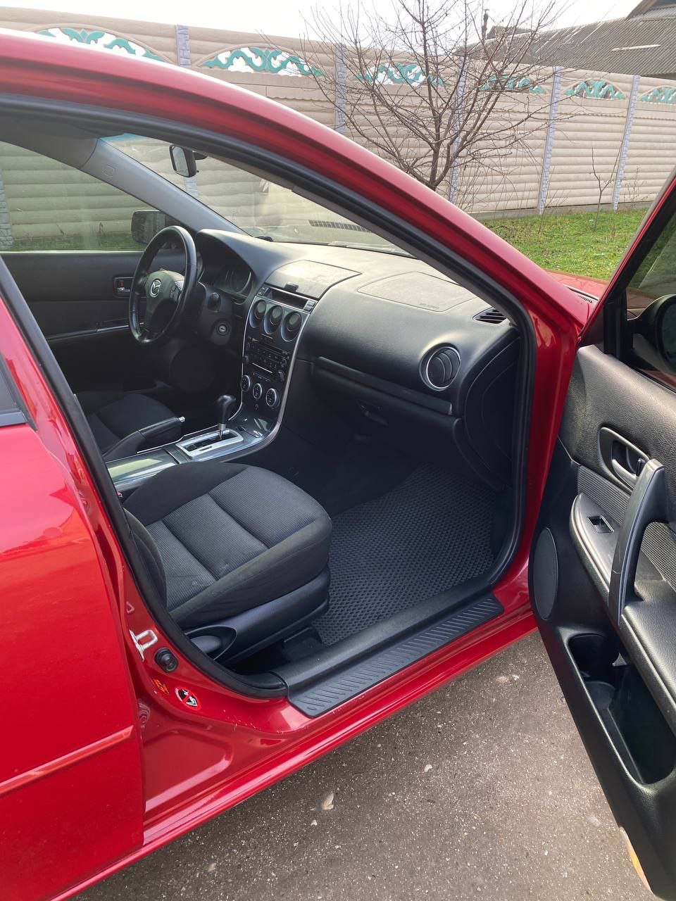 Mazda 6 - фото 11