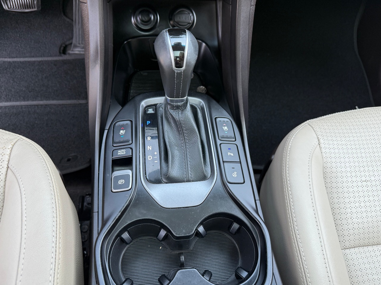 Hyundai Santa Fe - фото 23