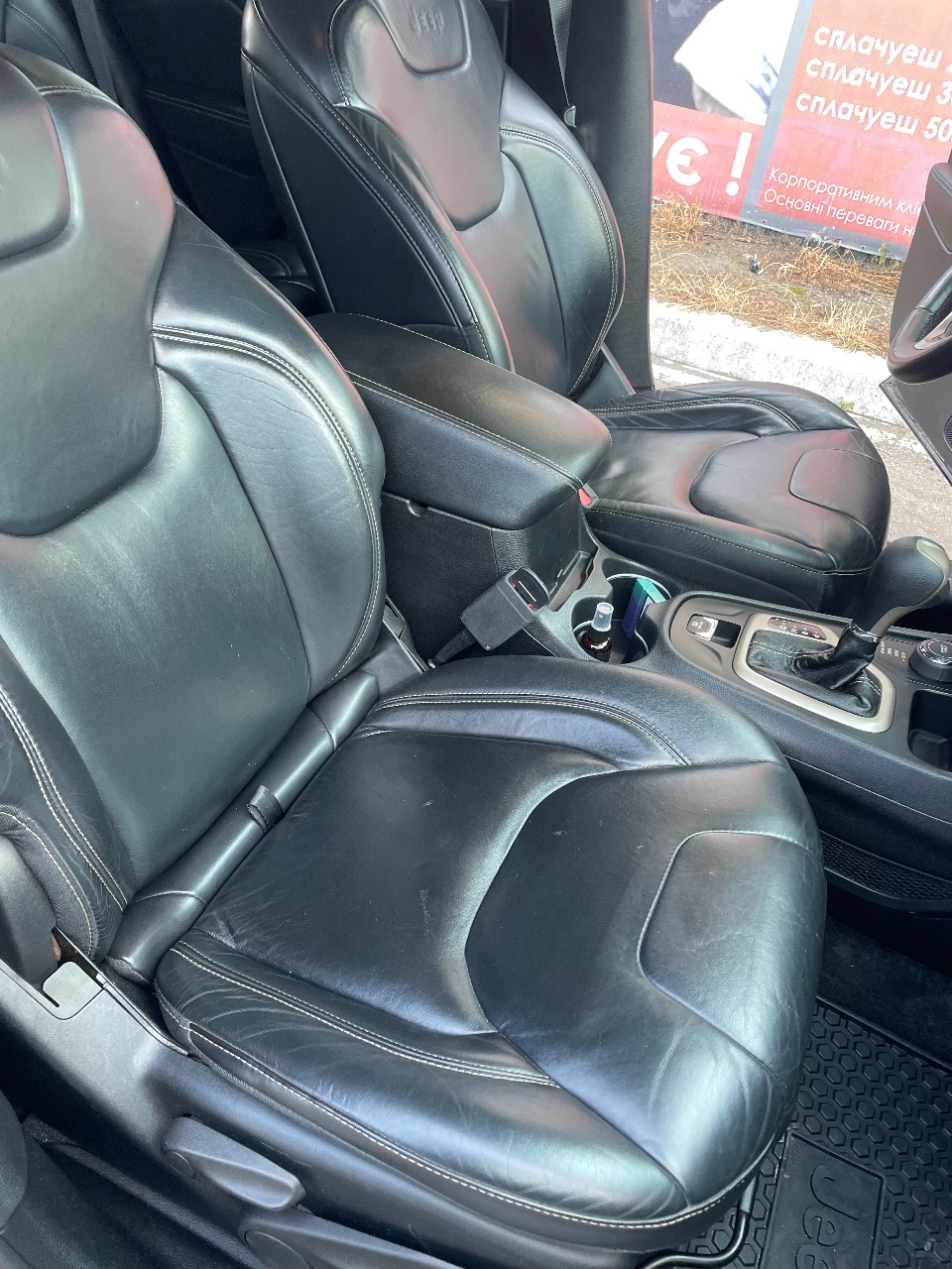 Jeep Cherokee - фото 15