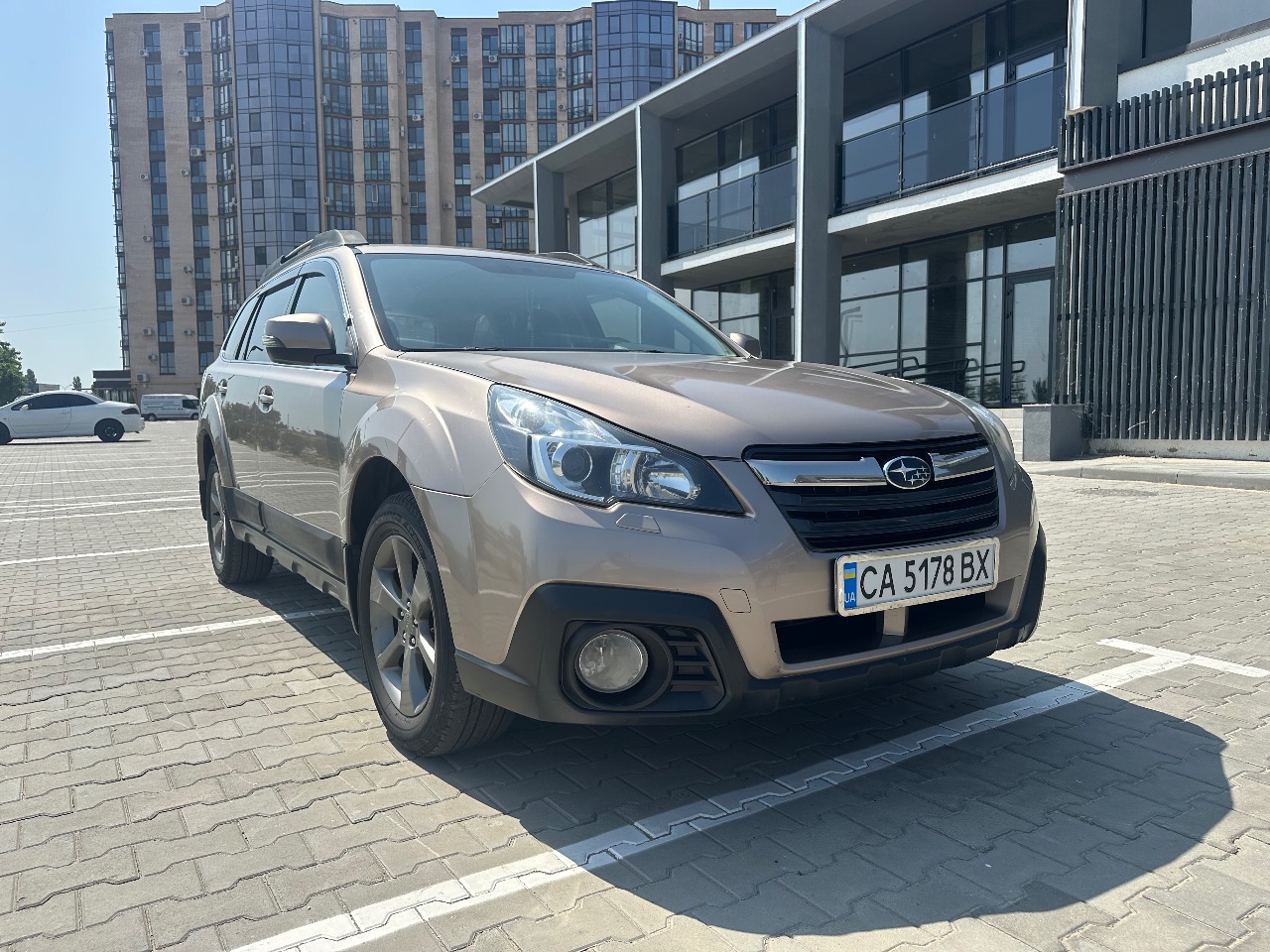 Subaru Outback - фото 6