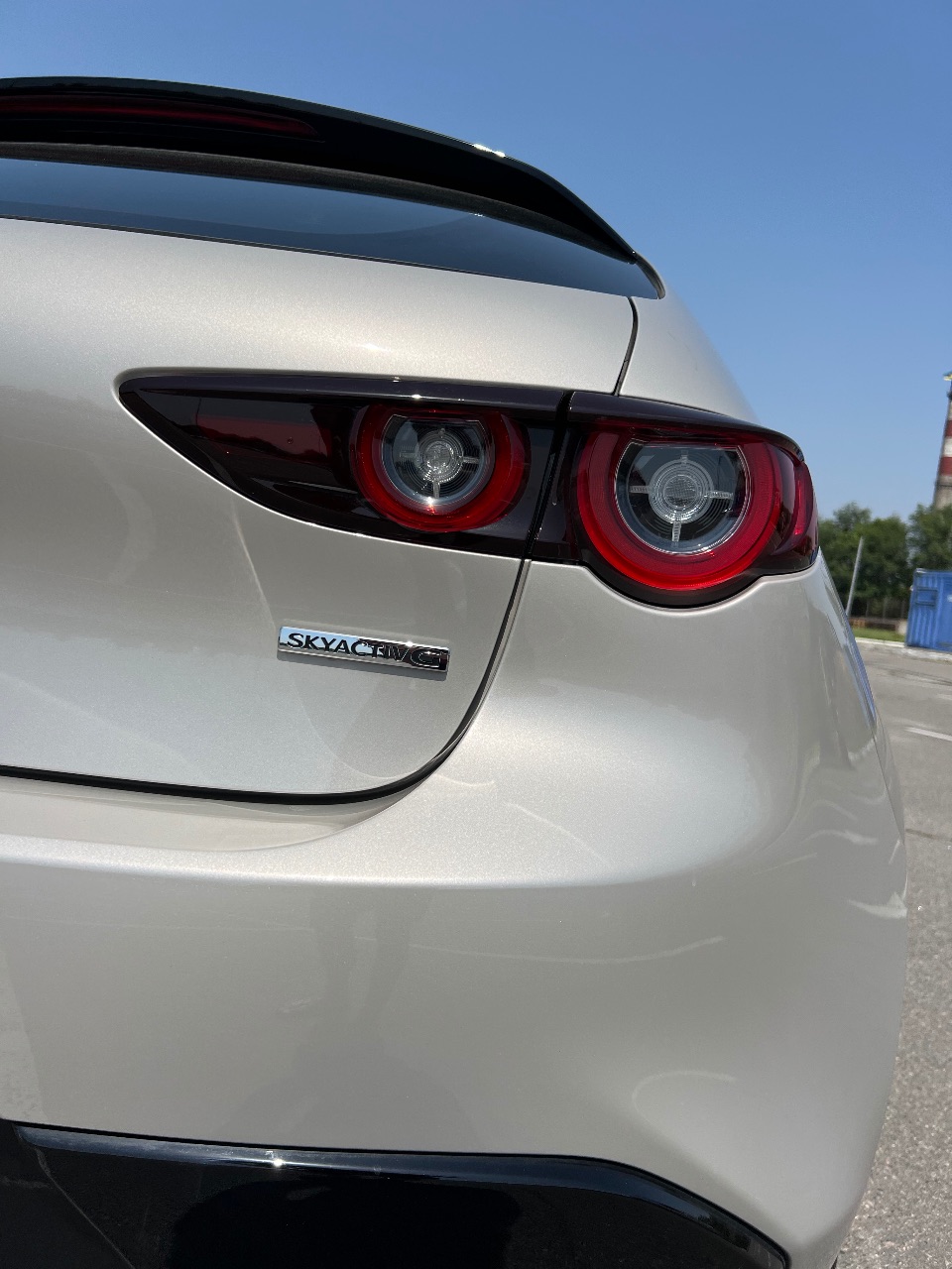 Mazda 3 - фото 42