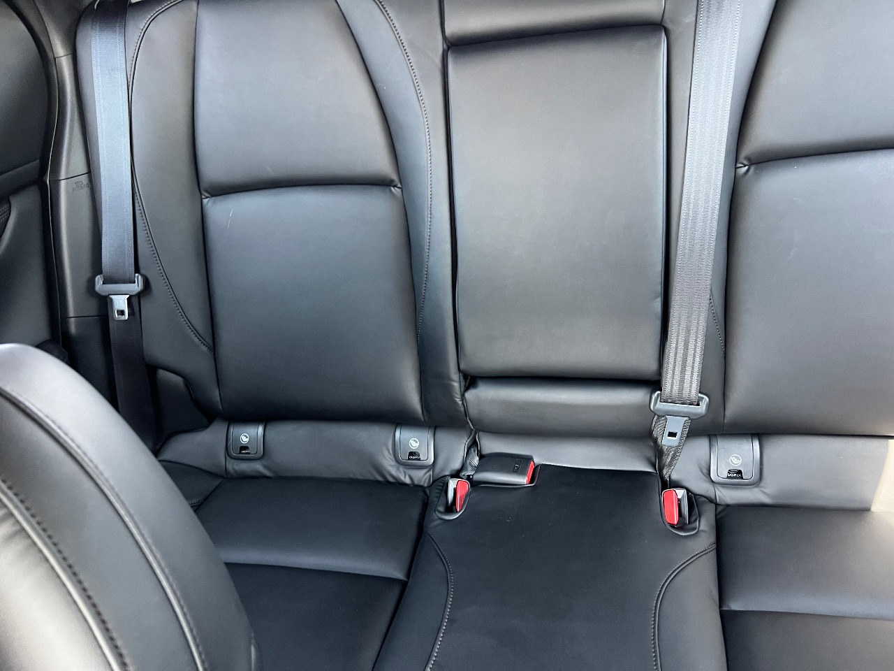 Mazda 3 - фото 5