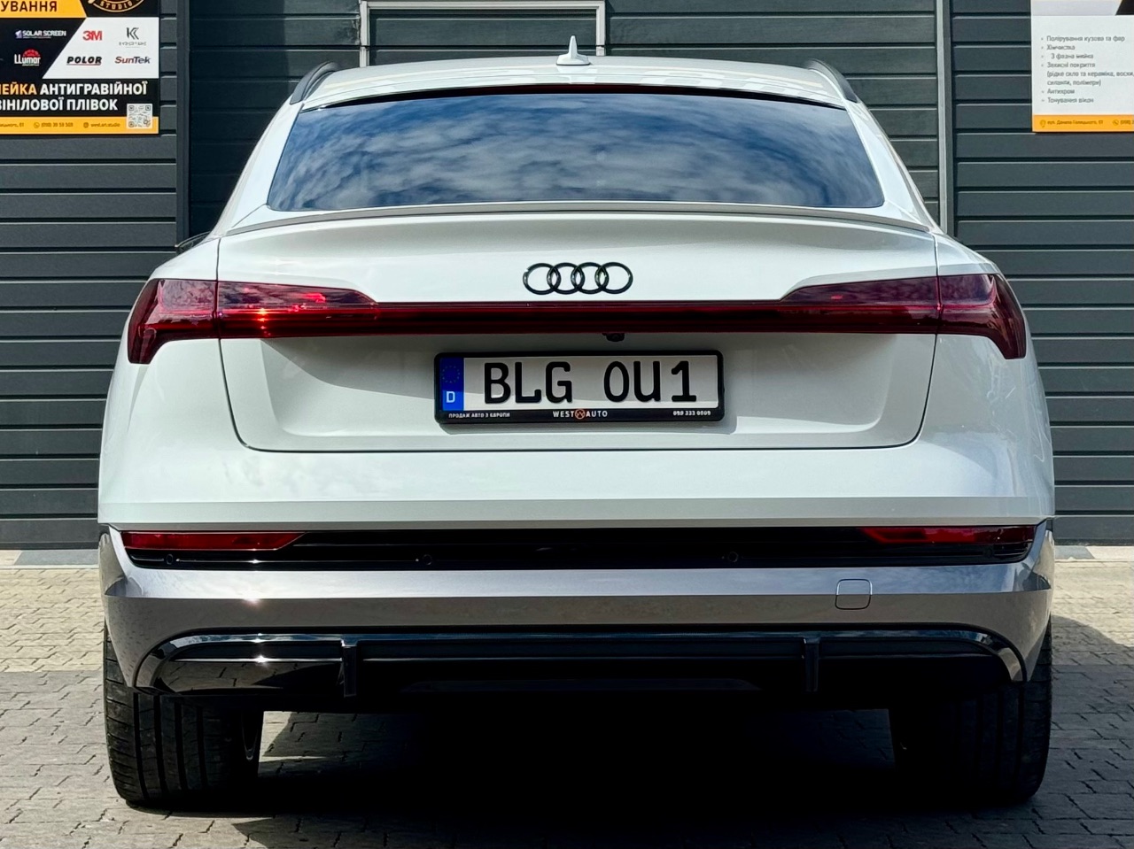 Audi e-tron Sportback - фото 5