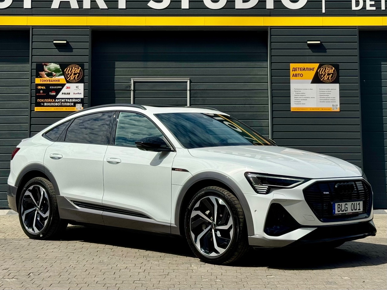 Audi e-tron Sportback - фото 3