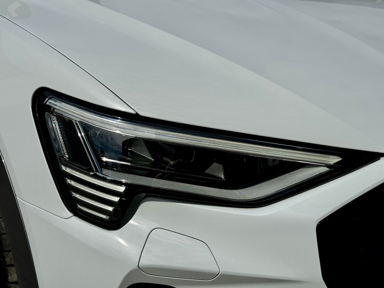 Audi e-tron Sportback - фото 9