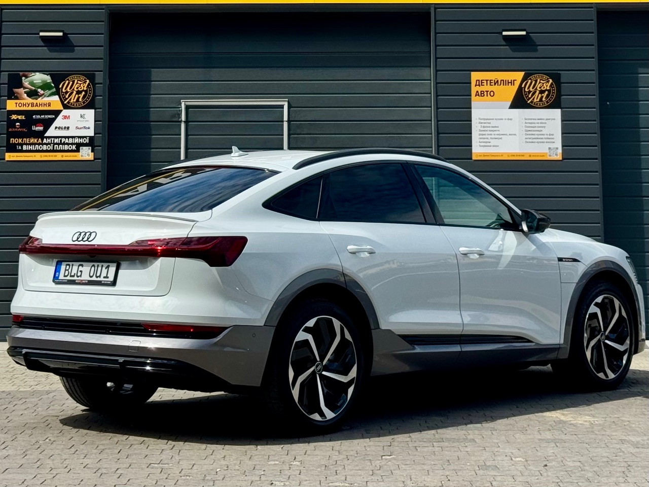 Audi e-tron Sportback - фото 4