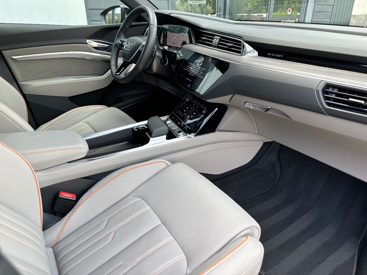 Audi e-tron Sportback - фото 30