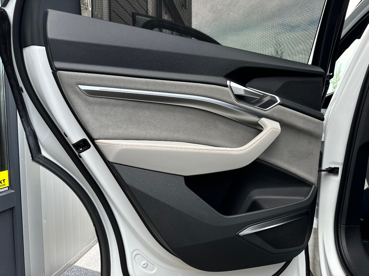 Audi e-tron Sportback - фото 42