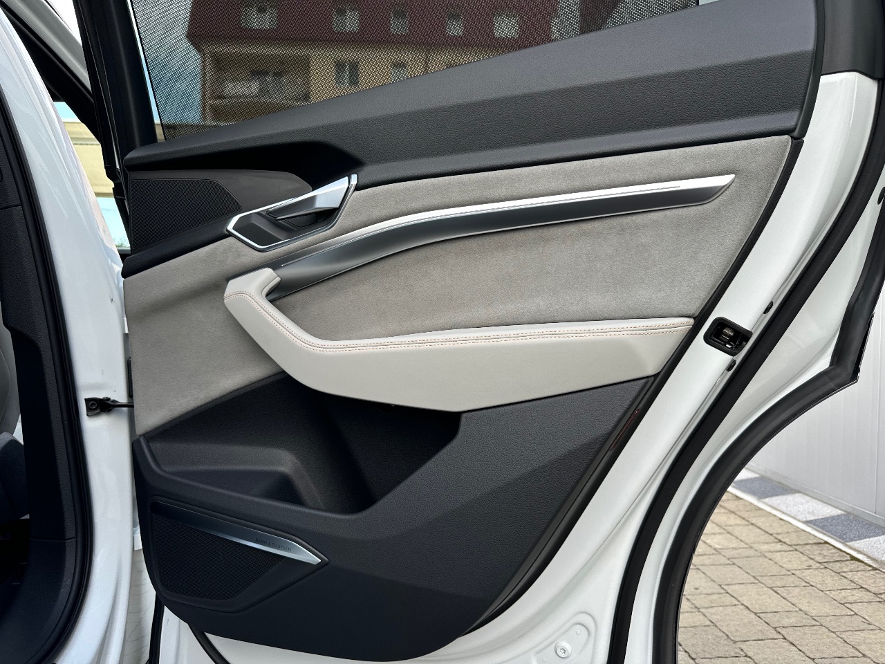 Audi e-tron Sportback - фото 43