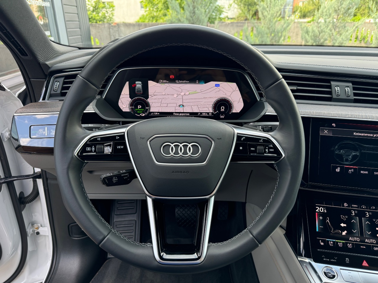 Audi e-tron Sportback - фото 14