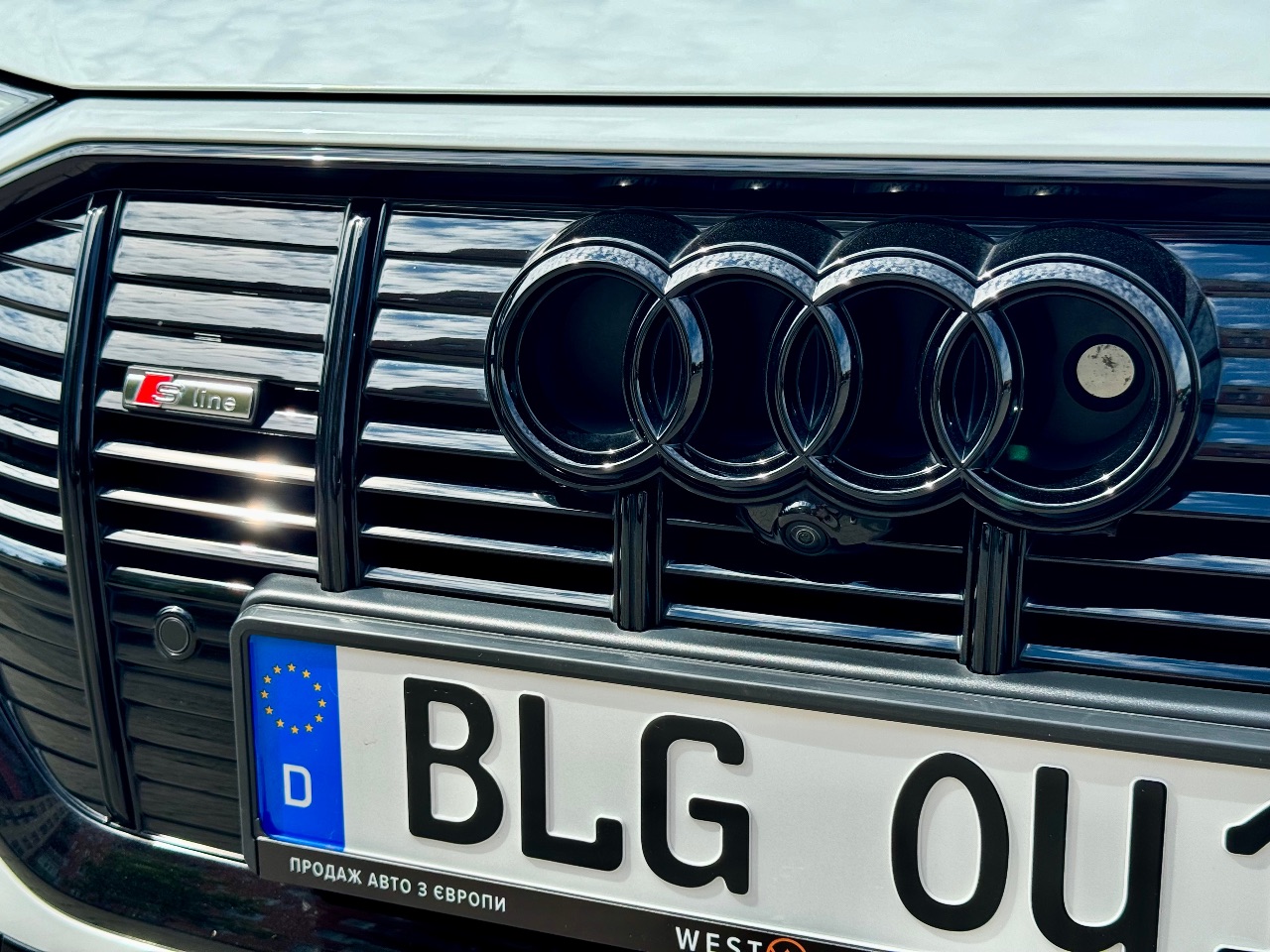 Audi e-tron Sportback - фото 8