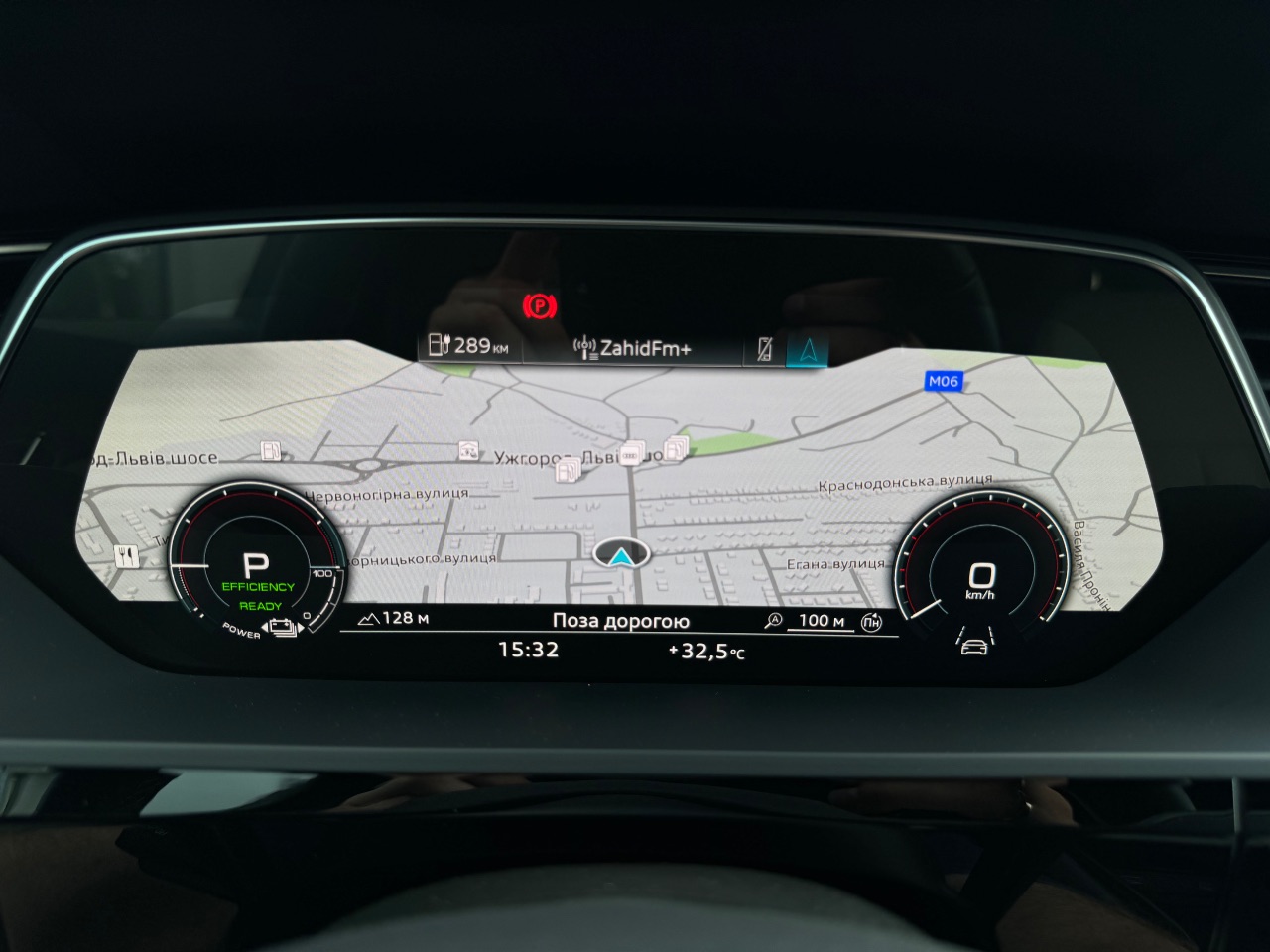 Audi e-tron Sportback - фото 17