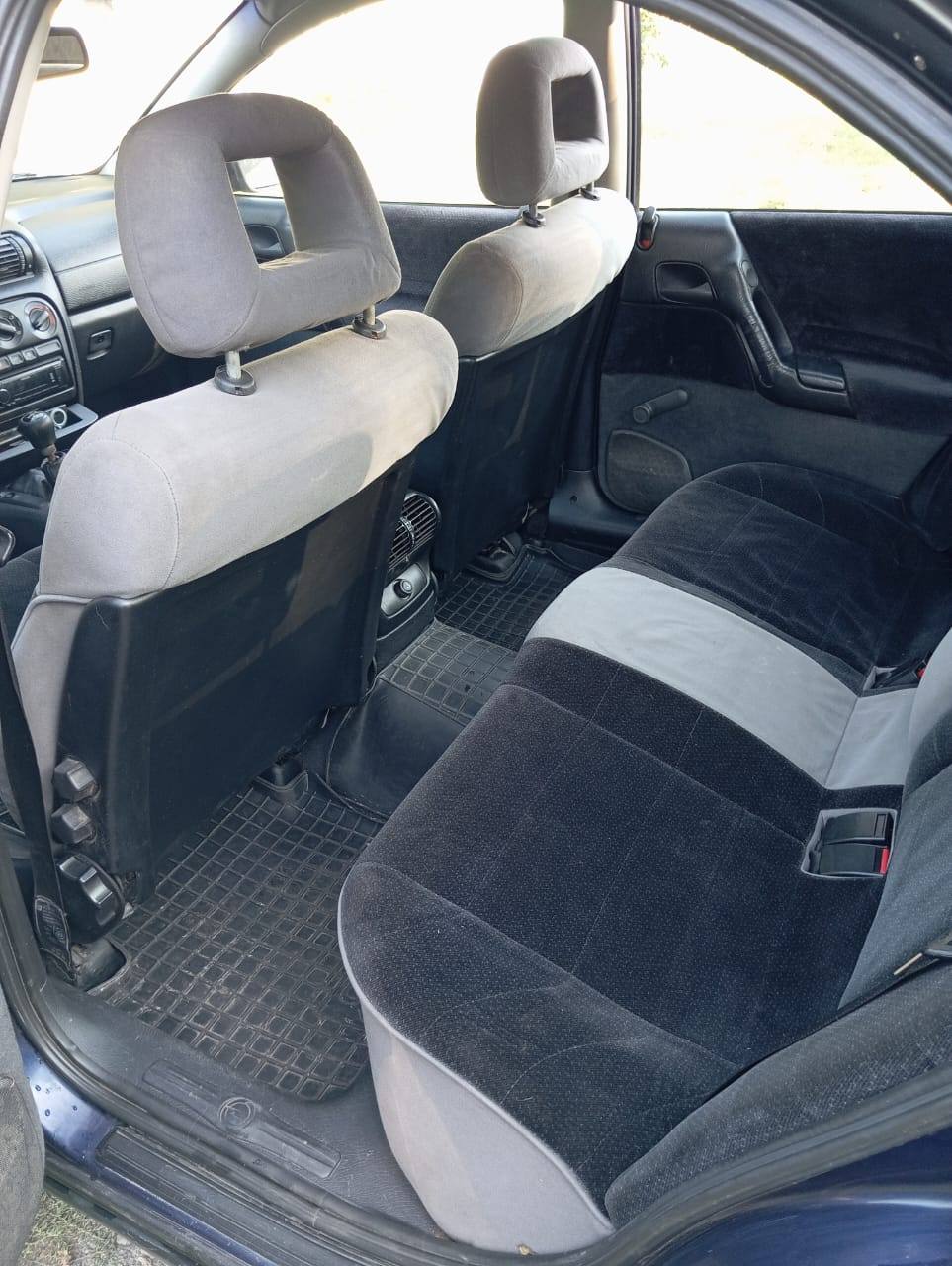 Opel Omega - фото 8