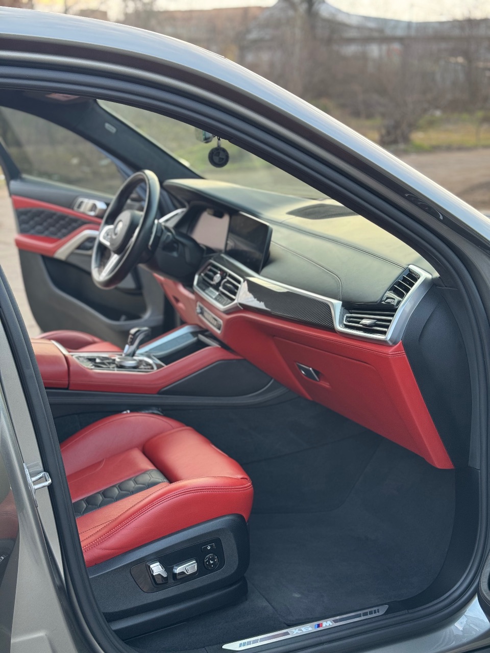 BMW X6 M - фото 11