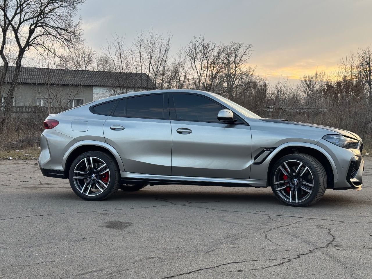 BMW X6 M - фото 8