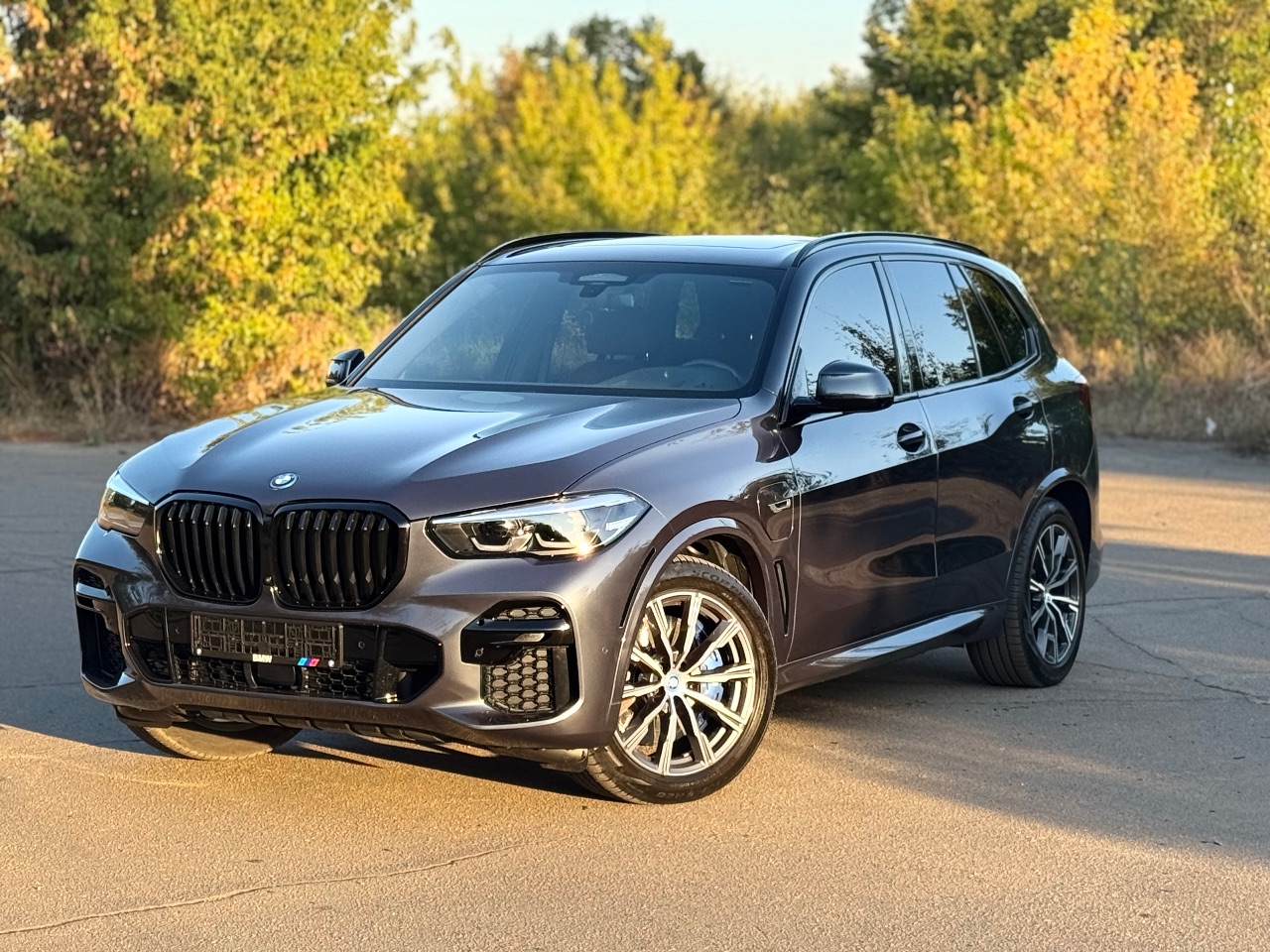 BMW X5 - фото 2