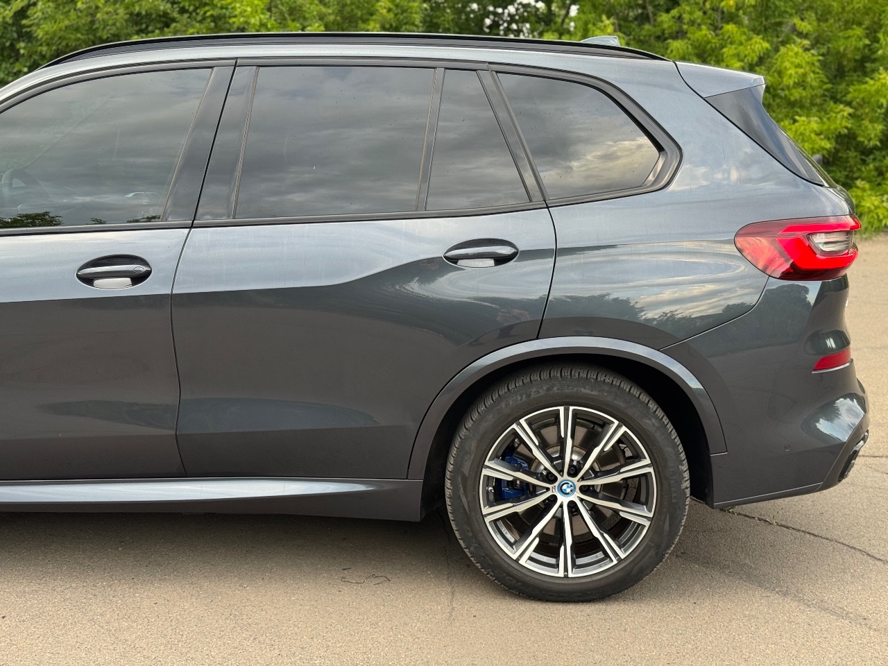 BMW X5 - фото 19