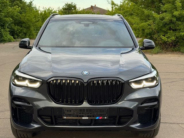 BMW X5 - фото 4