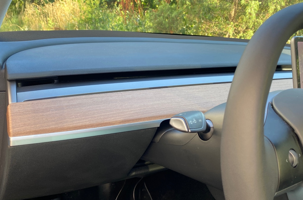 Tesla Model Y - фото 17