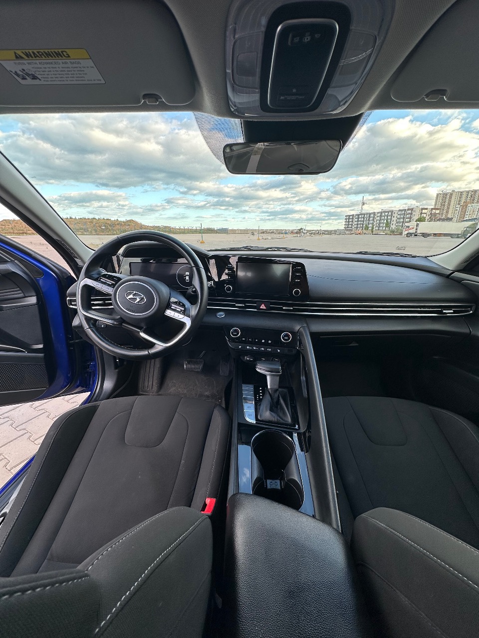 Hyundai Elantra - фото 23