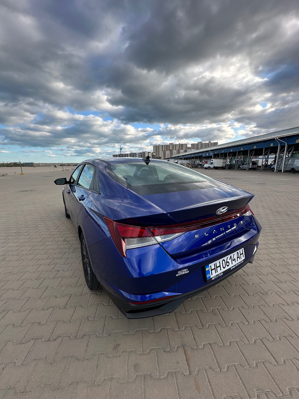 Hyundai Elantra - фото 17