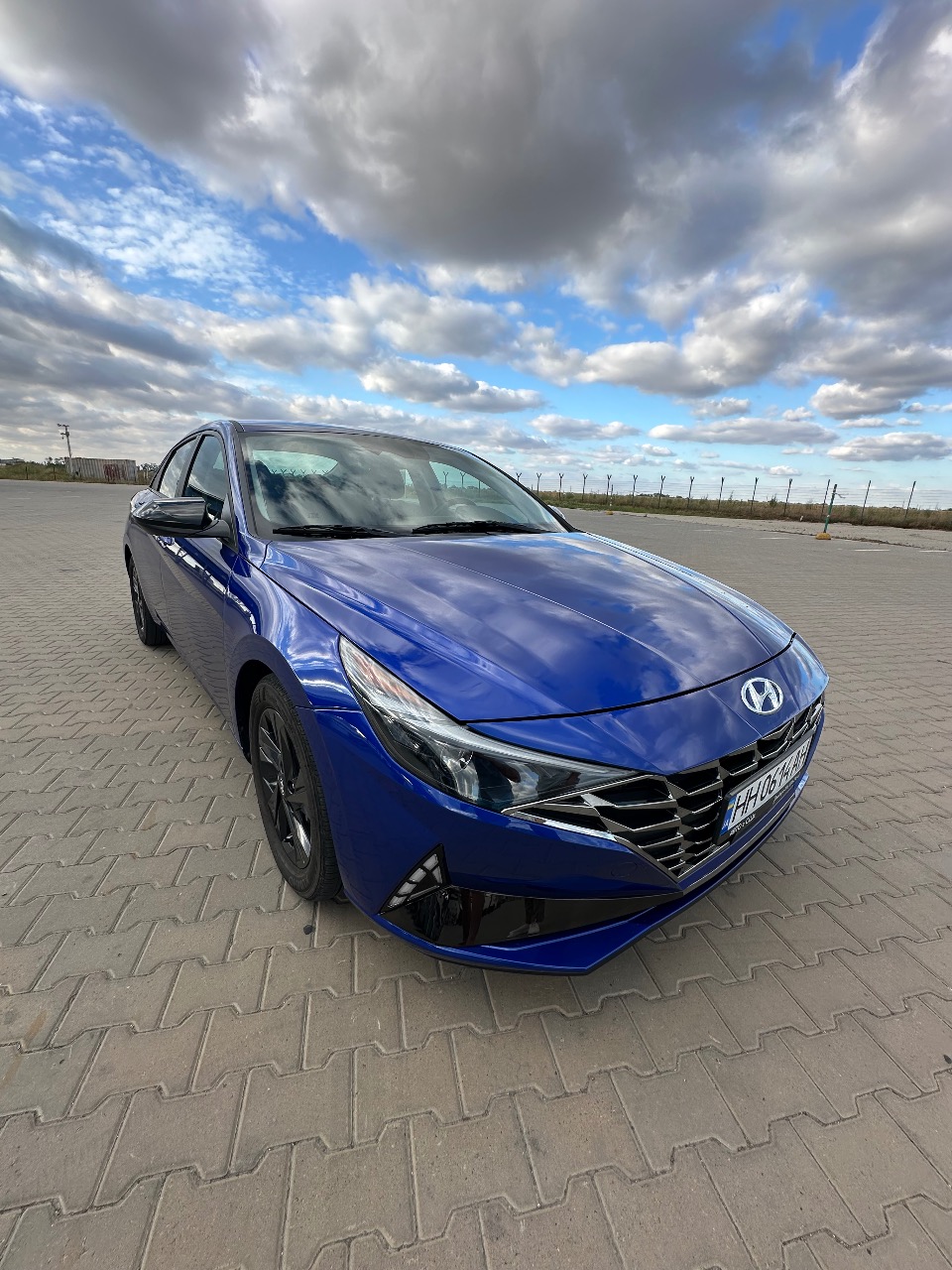 Hyundai Elantra - фото 43