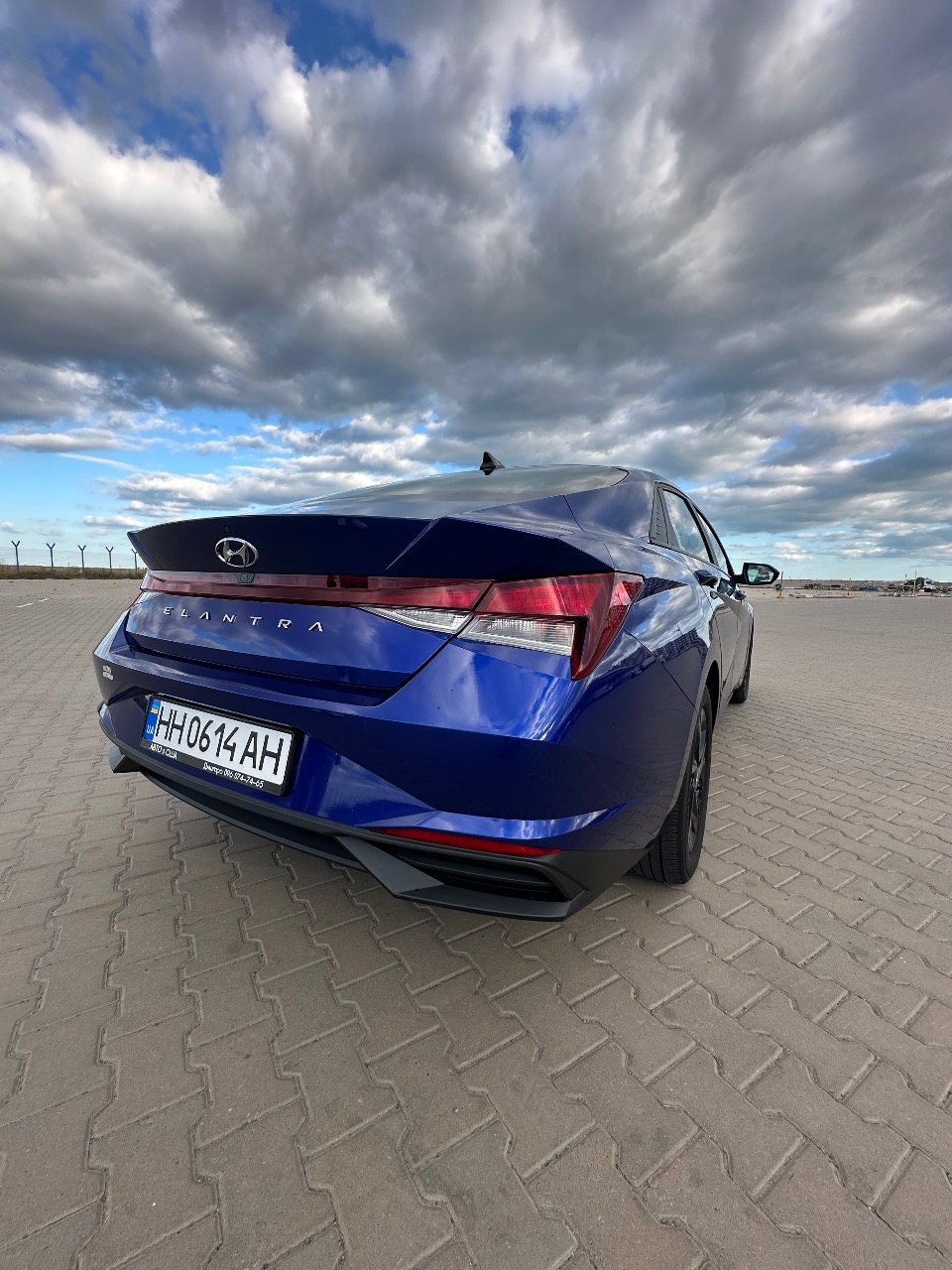 Hyundai Elantra - фото 37