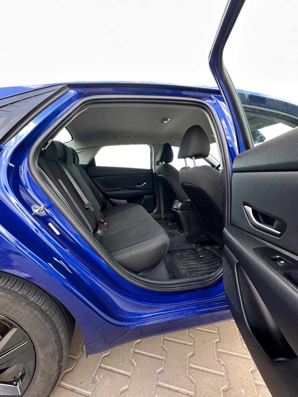 Hyundai Elantra - фото 54