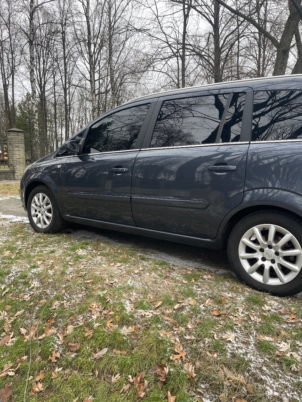 Opel Zafira - фото 8