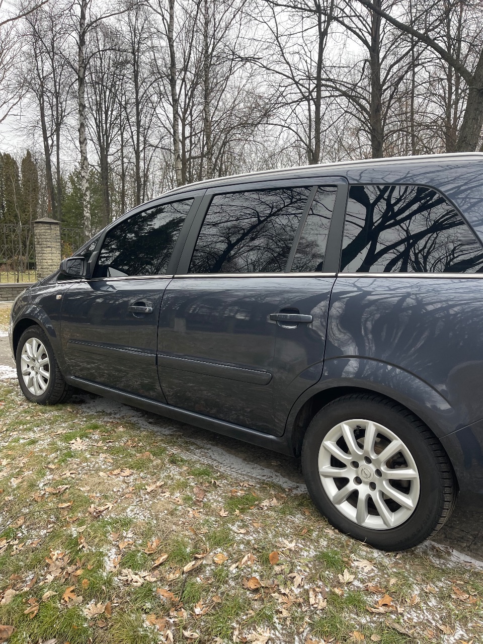Opel Zafira - фото 11