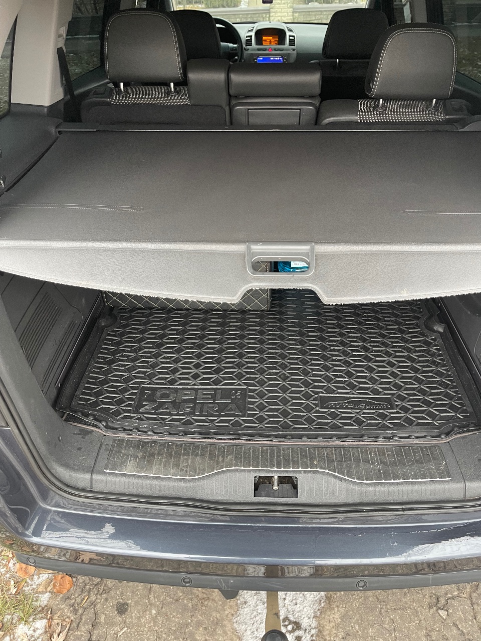 Opel Zafira - фото 13