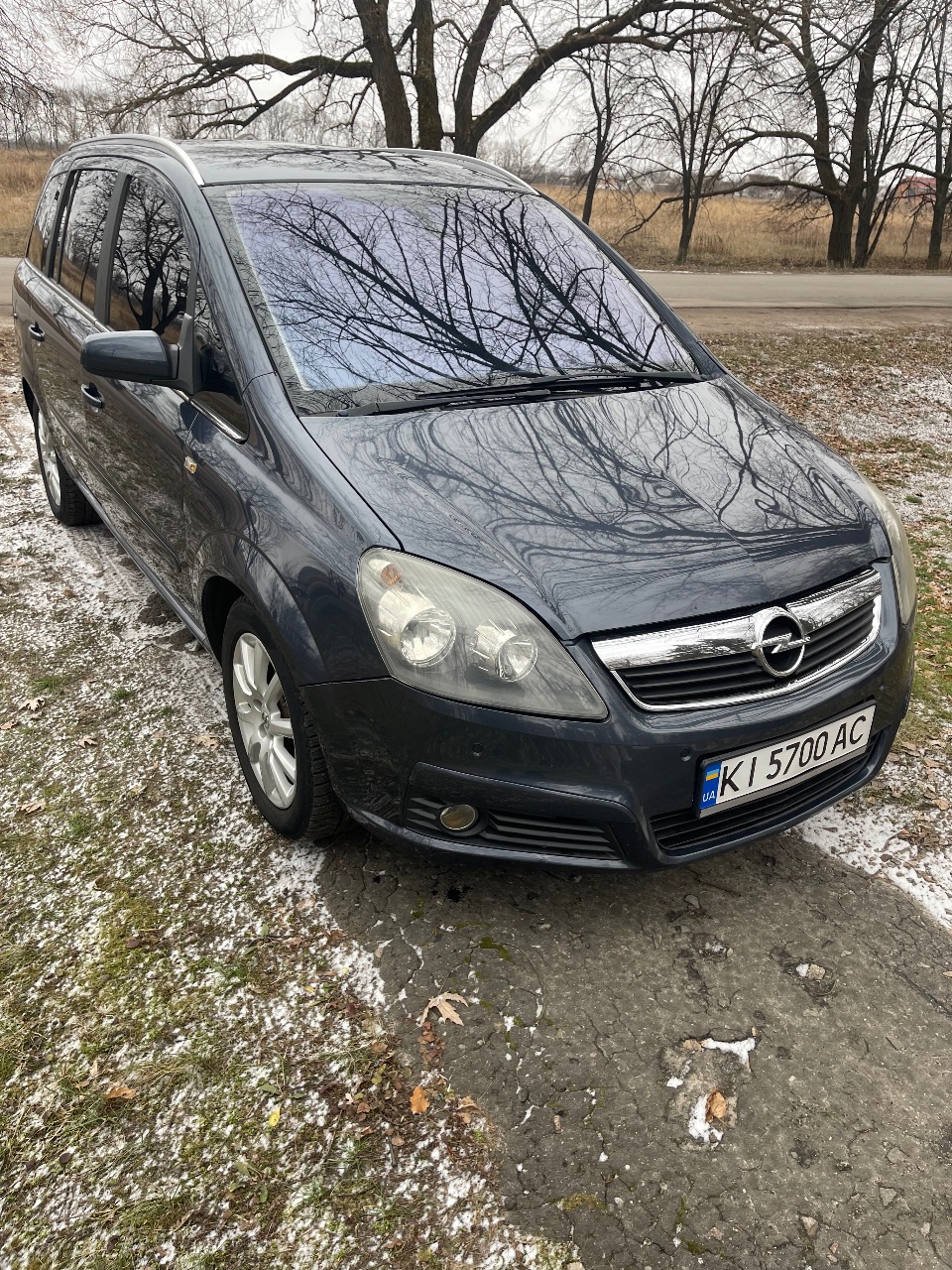 Opel Zafira - фото 4