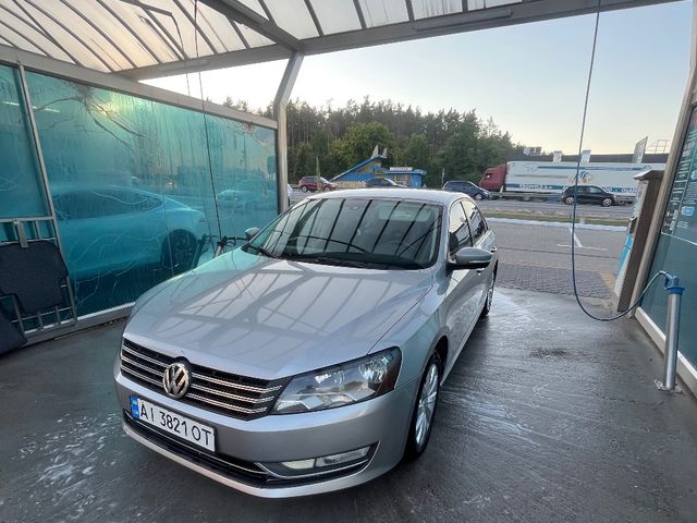 Volkswagen Passat 2014, Київ, $9 500 - зображення 1