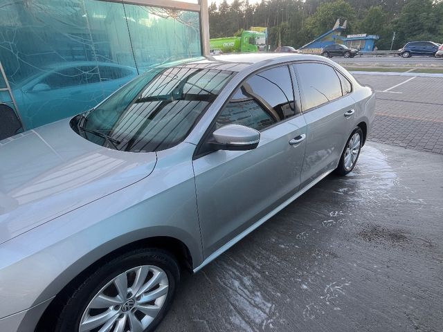 Volkswagen Passat 2014, Київ, $9 500 - зображення 2