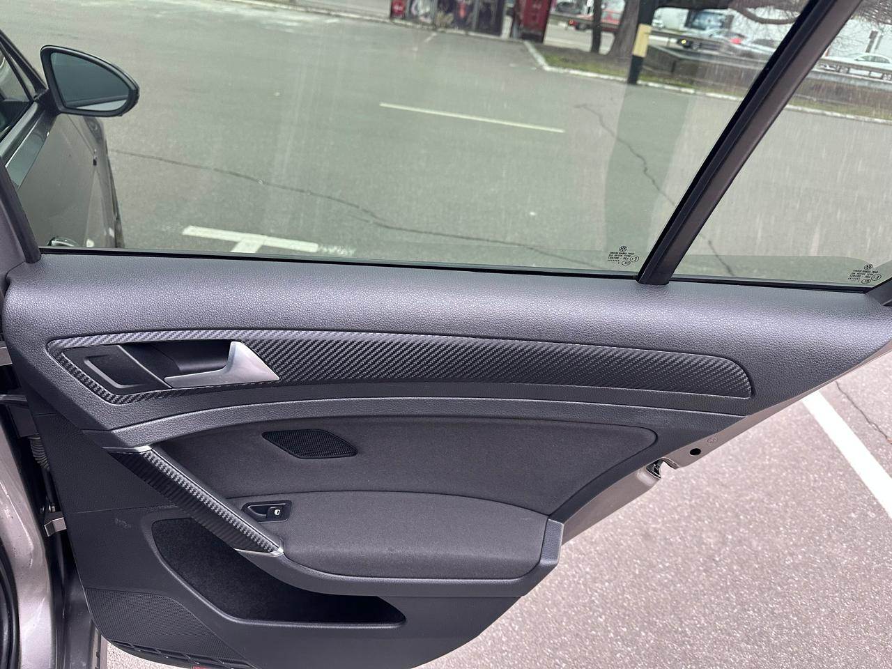 Volkswagen Golf - фото 21