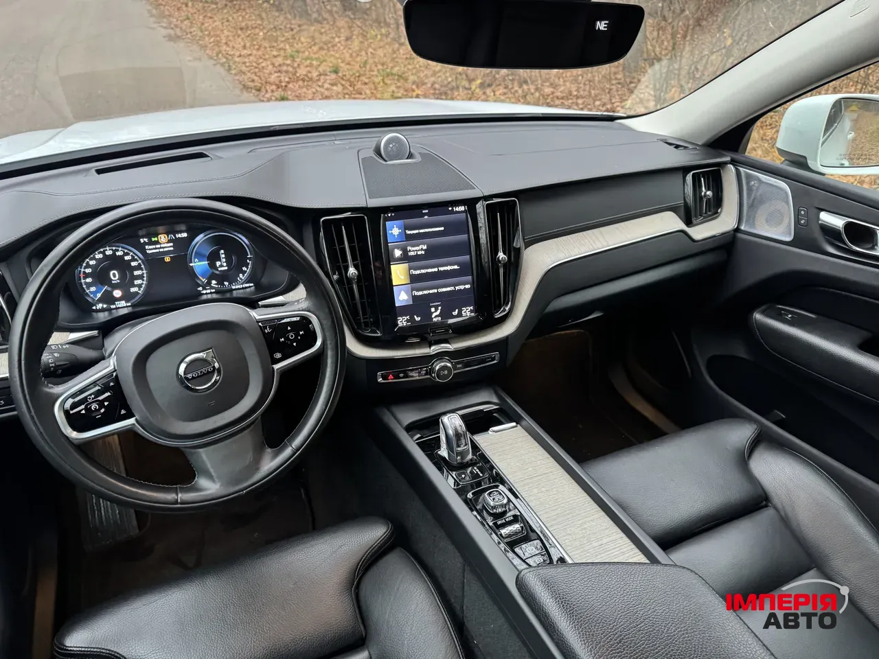 Volvo XC60 - фото 10