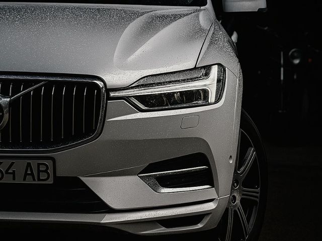 Volvo XC60 - зображення 1