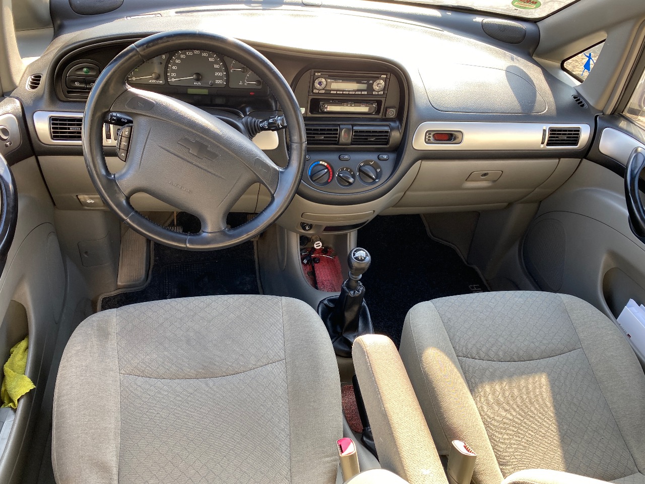 Volkswagen Polo - фото 2