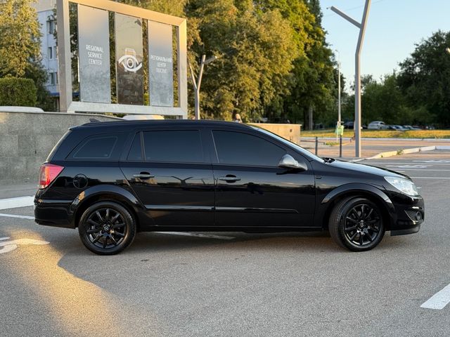 Opel Astra - фото 3
