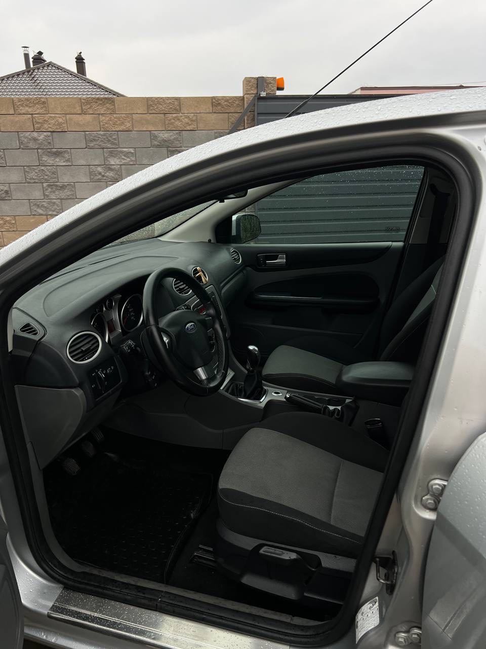 Ford Focus - фото 10